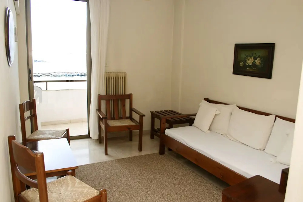 Aparthotel Iliahtides
