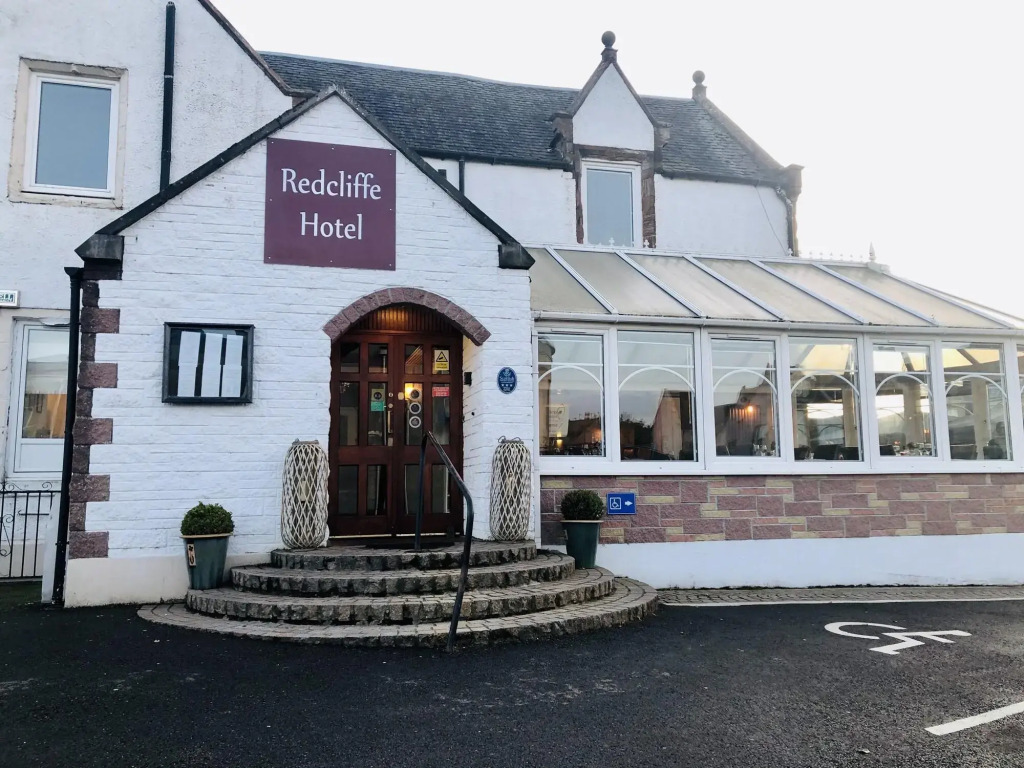 Redcliffe Hotel
