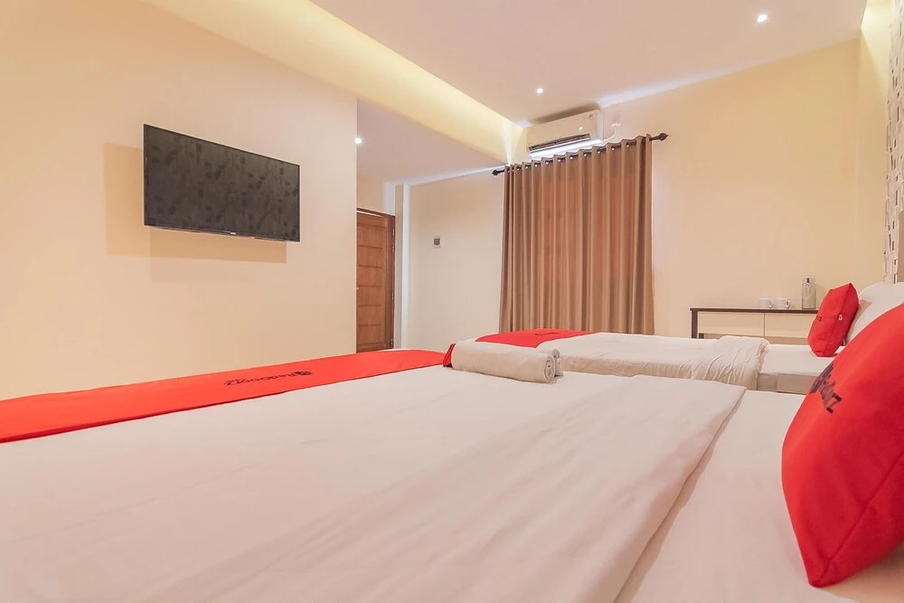 UNO Guesthouse by RedDoorz