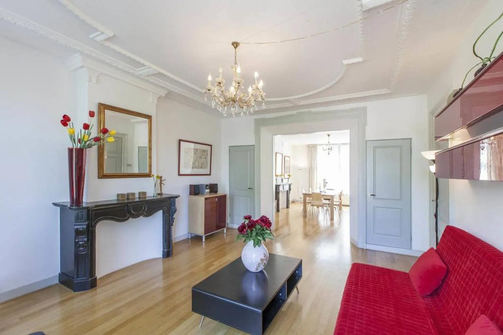Artis Aquarium Apartment