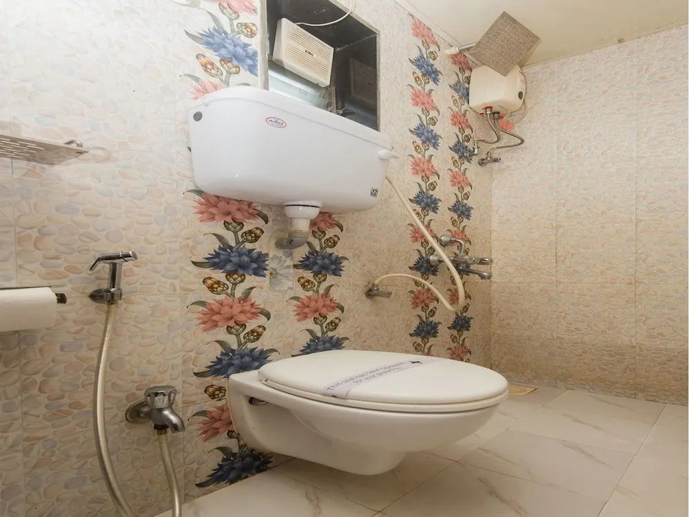 OYO 3782 Hotel Adnoc Inn