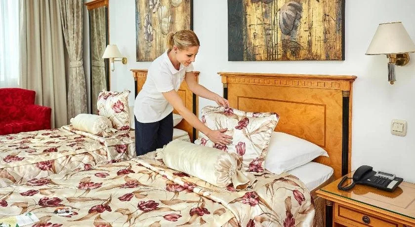 Hotel Master