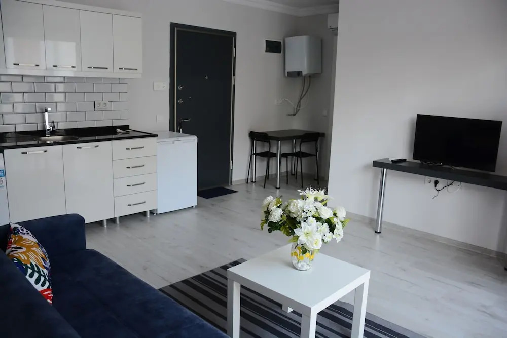 Pinus Apart & Hotel