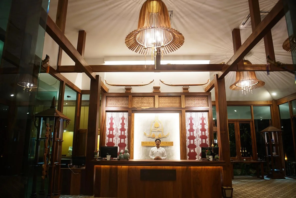 Nan Green Lake View Resort