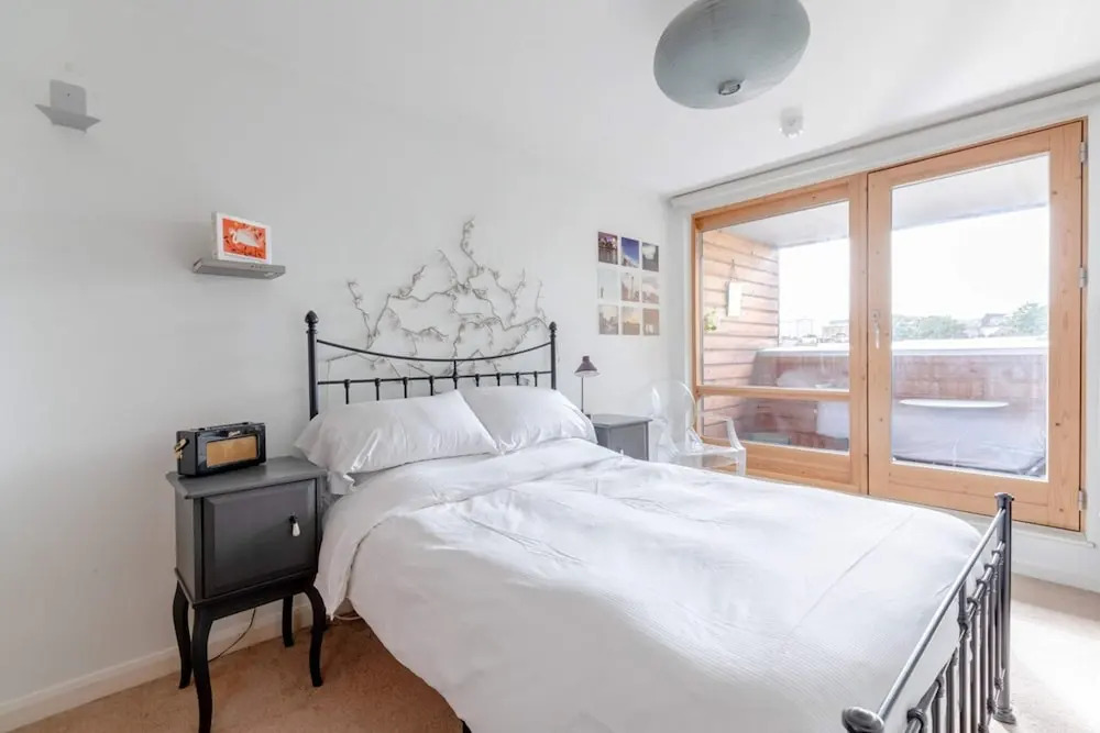 Warm & Inviting 1bedroom Flat With Patio, Camden Town!