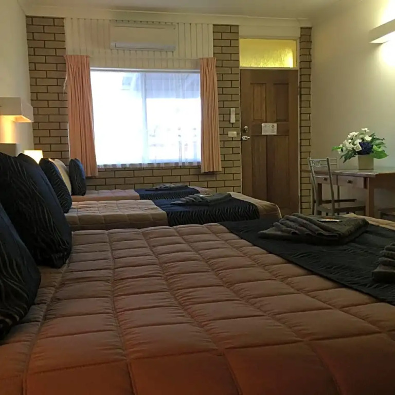 Guyra Motor Inn