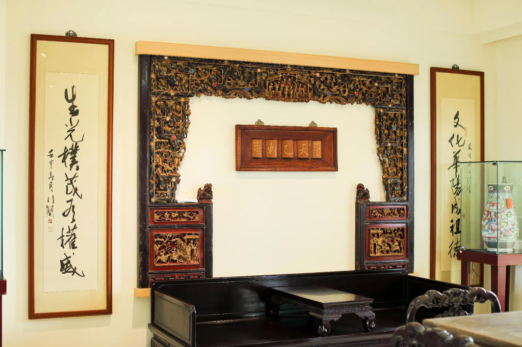 Tianyi Xuanyuan station homestay