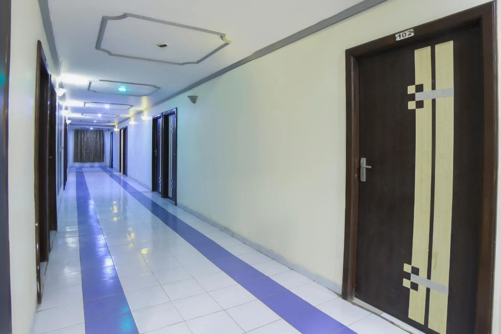 OYO 69380 Hotel City Pulse