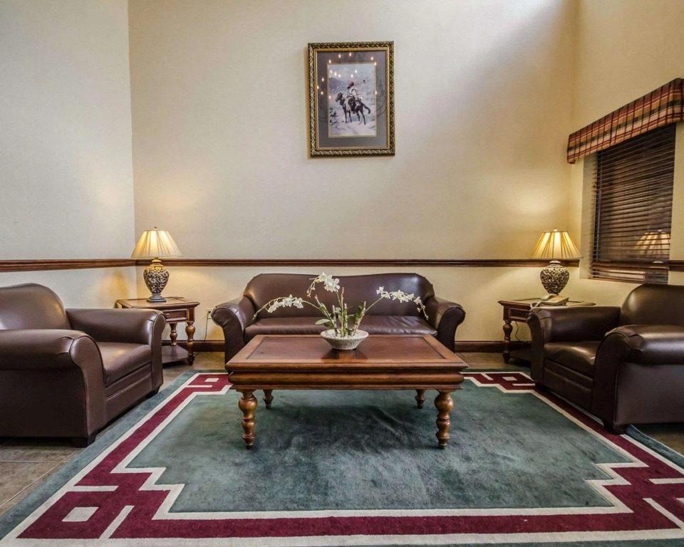 Quality Suites Jeffersonville - Louisville North