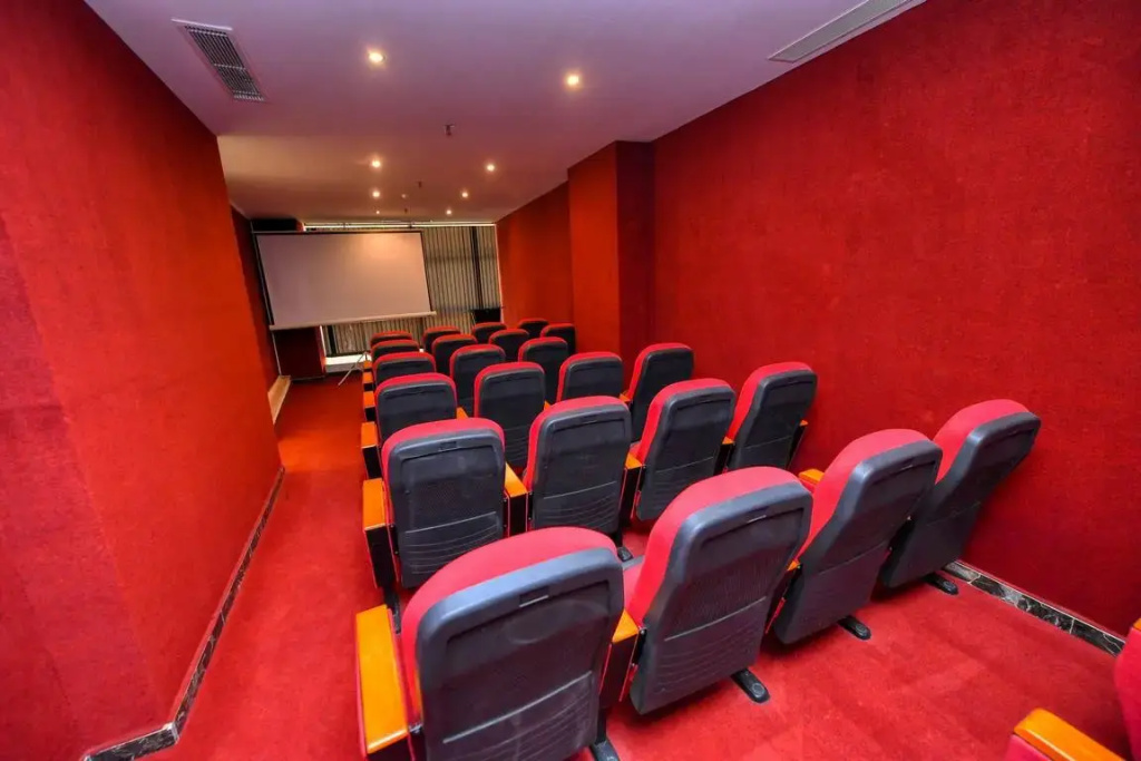 Mf Hotel Oran