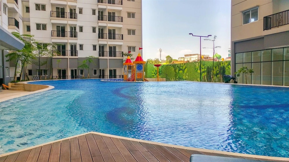 Studio Apartment Well Designed Signature Park Grande By Travelio