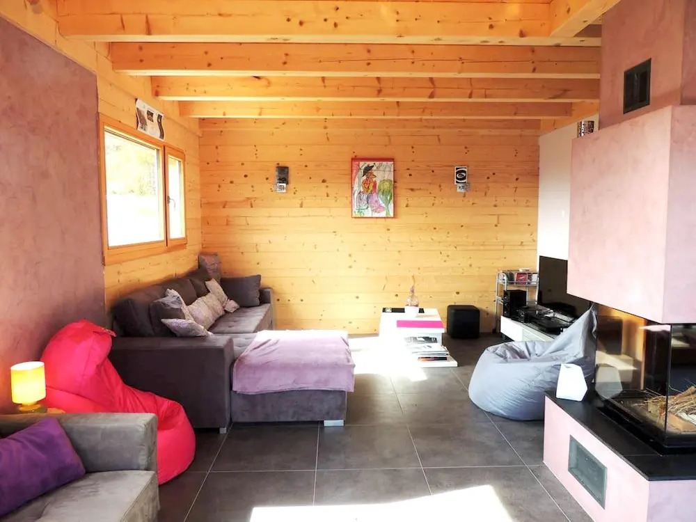 Chalet with 5 Bedrooms in Les Gets, with Wonderful Mountain View, Furnished Garden And Wifi