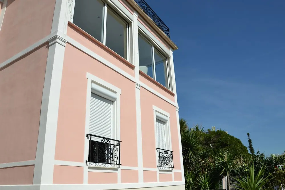 HappyFew - La Maison Rose
