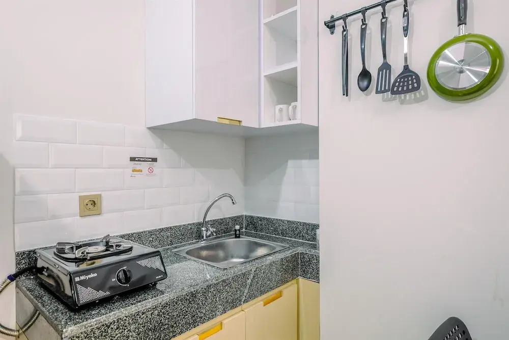 Fancy And Nice 2Br At Transpark Cibubur Apartment