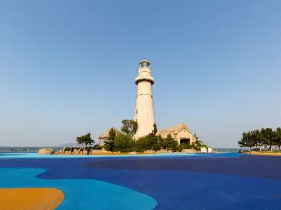 Qingyun Boutique Vacation Apartment (Weihai High-Speed Railway Station Hanlefang)