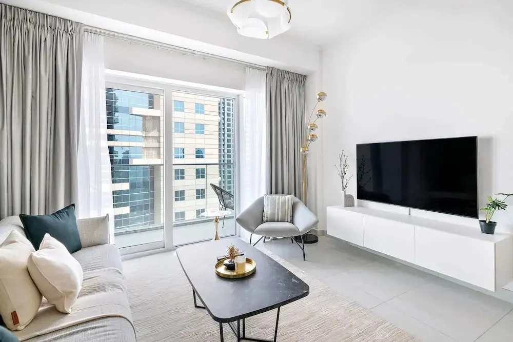 Silkhaus Beach Walking Distance Dubai Marina