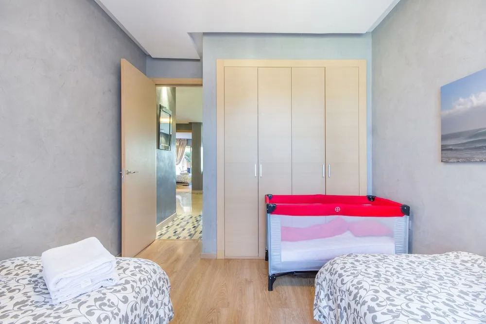 Family Only Prestigia Ambre Apartment