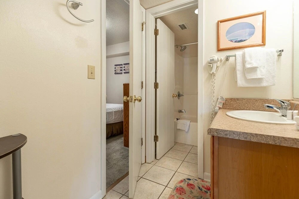 Seaside Beach & Racquet 3101 3 Bedroom Condo, Orange Beach