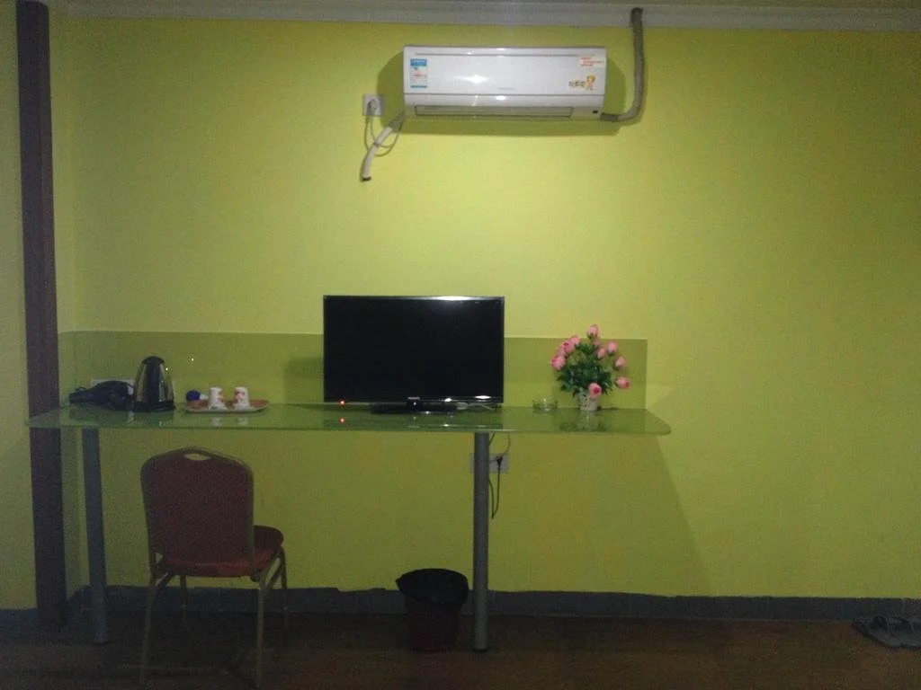 Mingyue Hotel Airport Branch