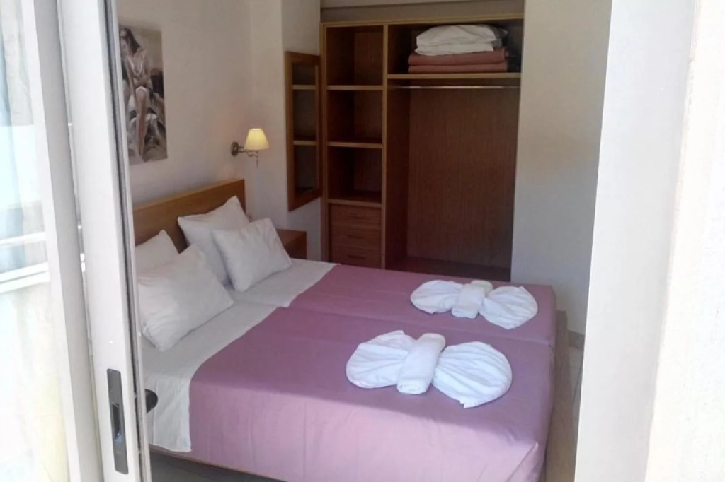 Maria Apartments "by Checkin"