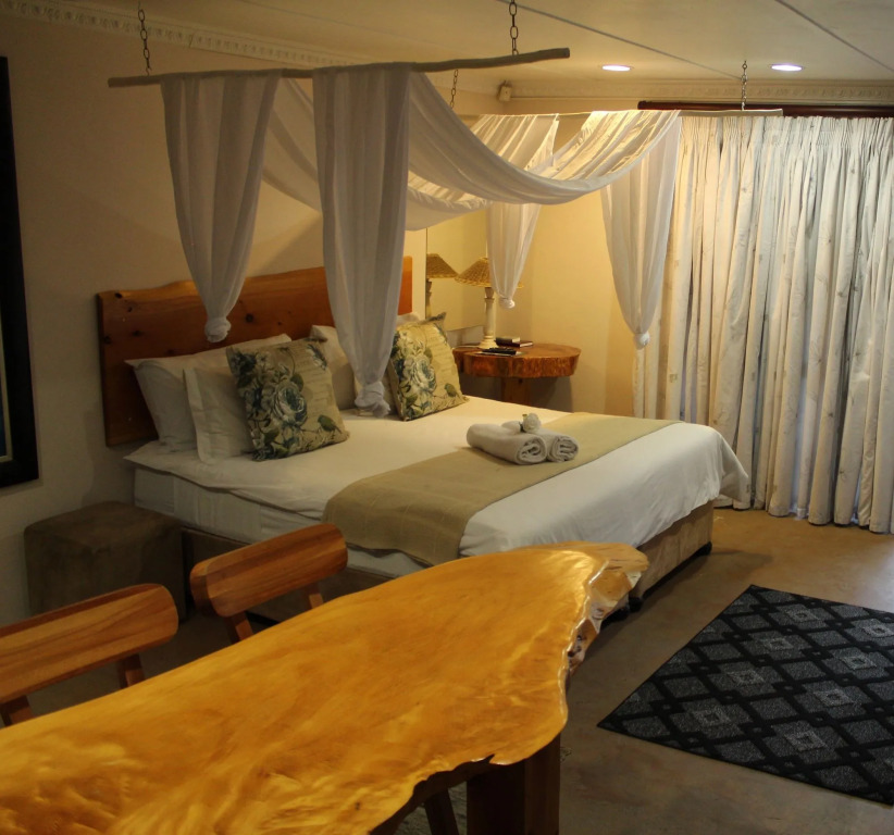 Tidewaters River Lodge