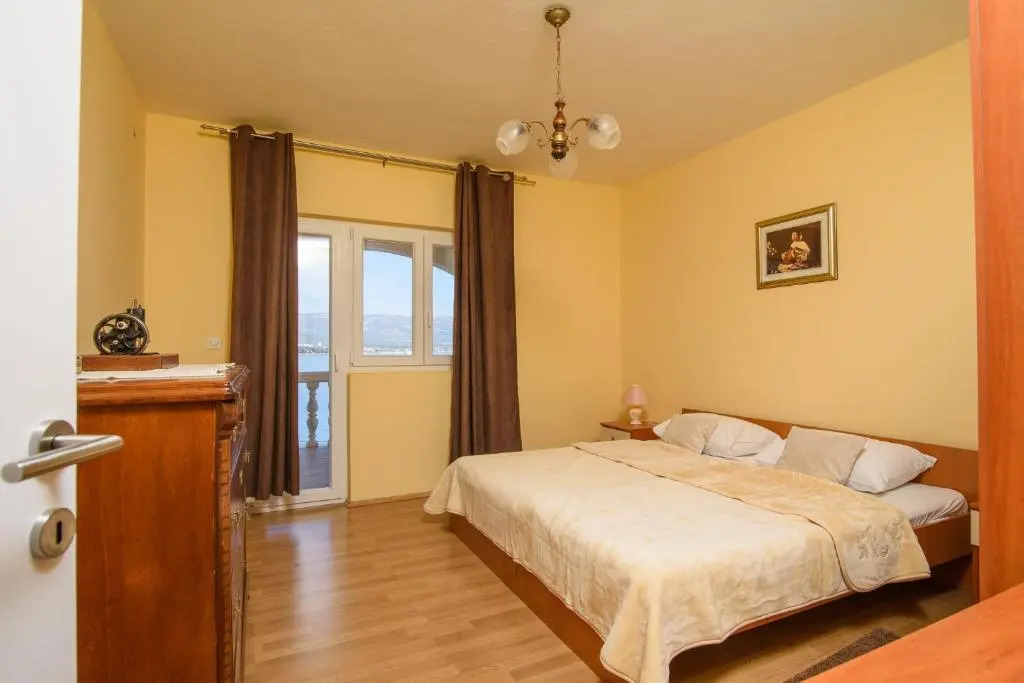 Apartmen Karmen 2