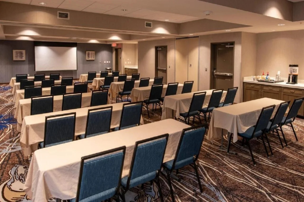 Hampton Inn & Suites Seattle/Redmond Wa
