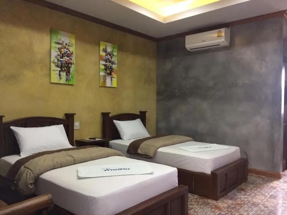 Tai Baan Resort