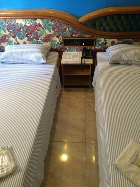 Saville Hotel