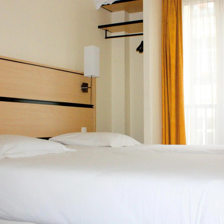New Hotel Saint Lazare