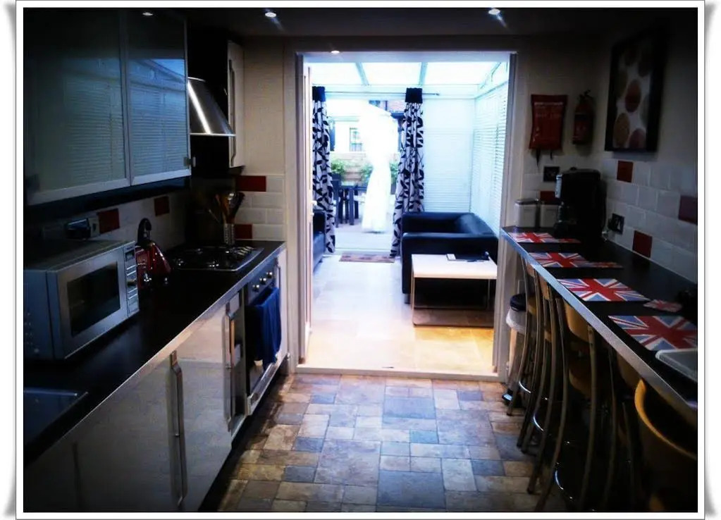 London Malvern Road Rooms to Let