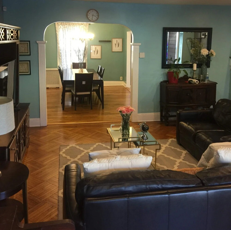 A&M Spacious Home Away