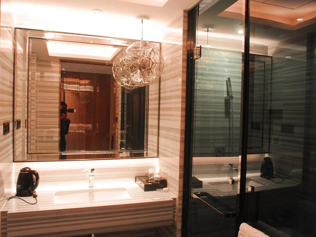 Joy Hotel