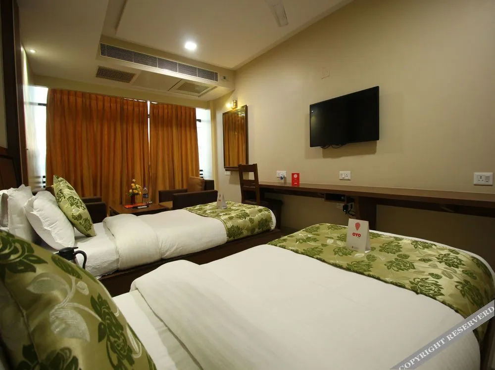 OYO 8084 Hotel Kingston