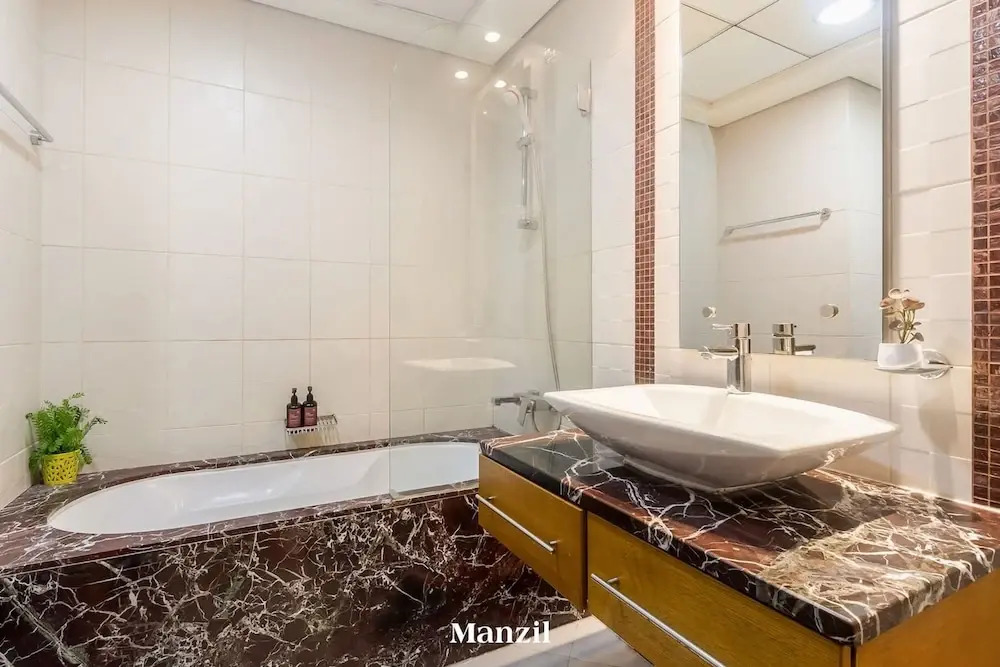 Lux 3BR Maid s Apt in JBR Near Top Attractions
