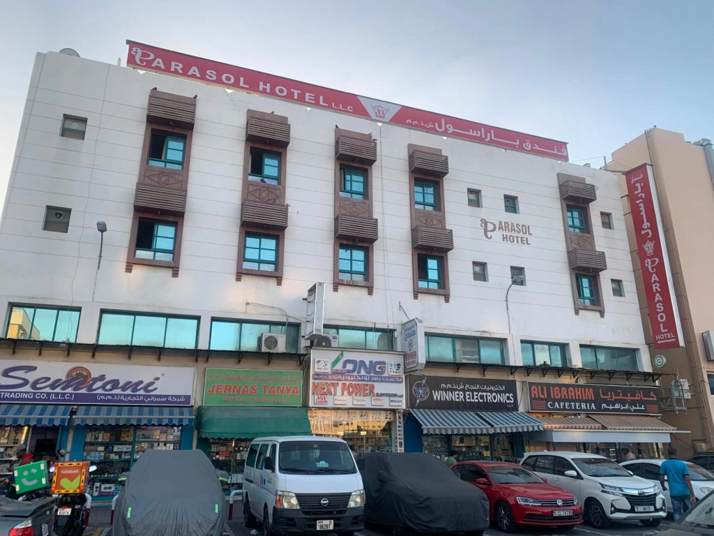Parasol Hotel