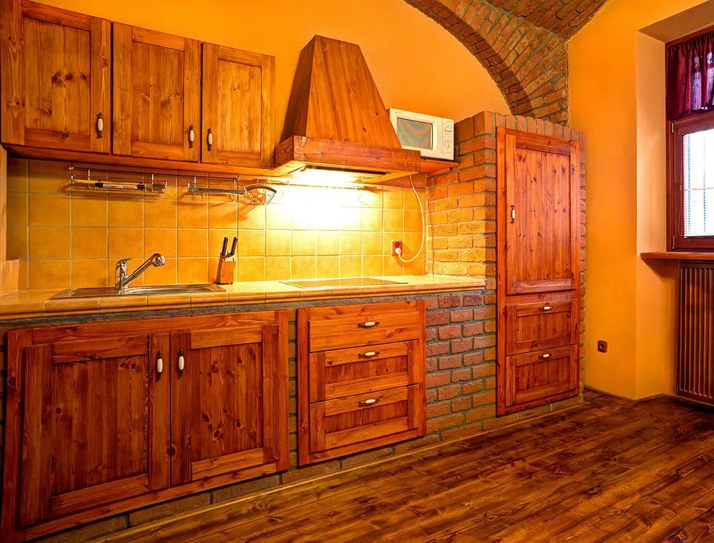 Antonio Residence