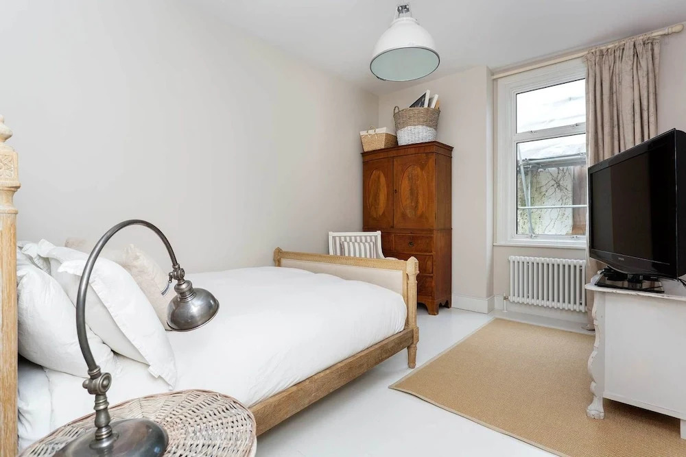 Chic Interiors near Streatham Common