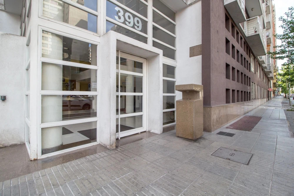 Departamento Central en Calle Lira