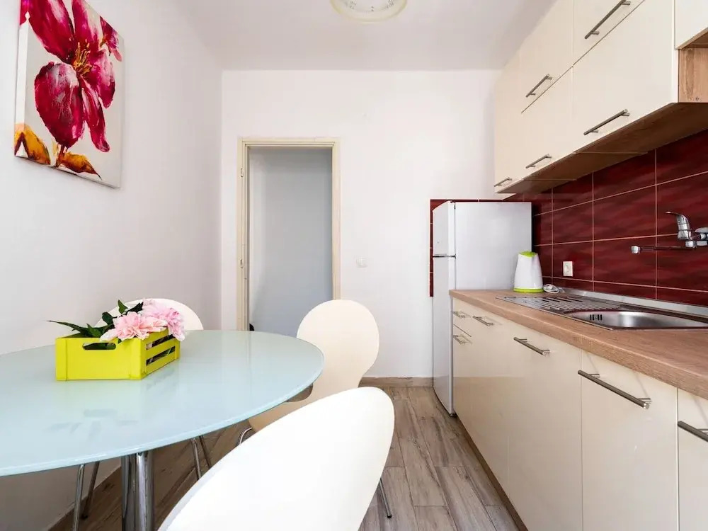 Simplistic Holiday Home in Rogoznica near the Seabeach