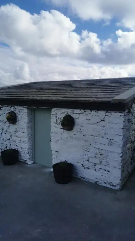 Rose Meadow Cottage
