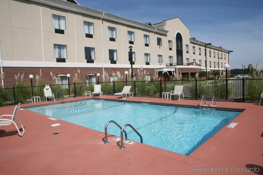 Holiday Inn Express Hotel & Suites Pell City by IHG