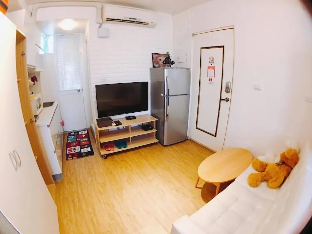 Aj House