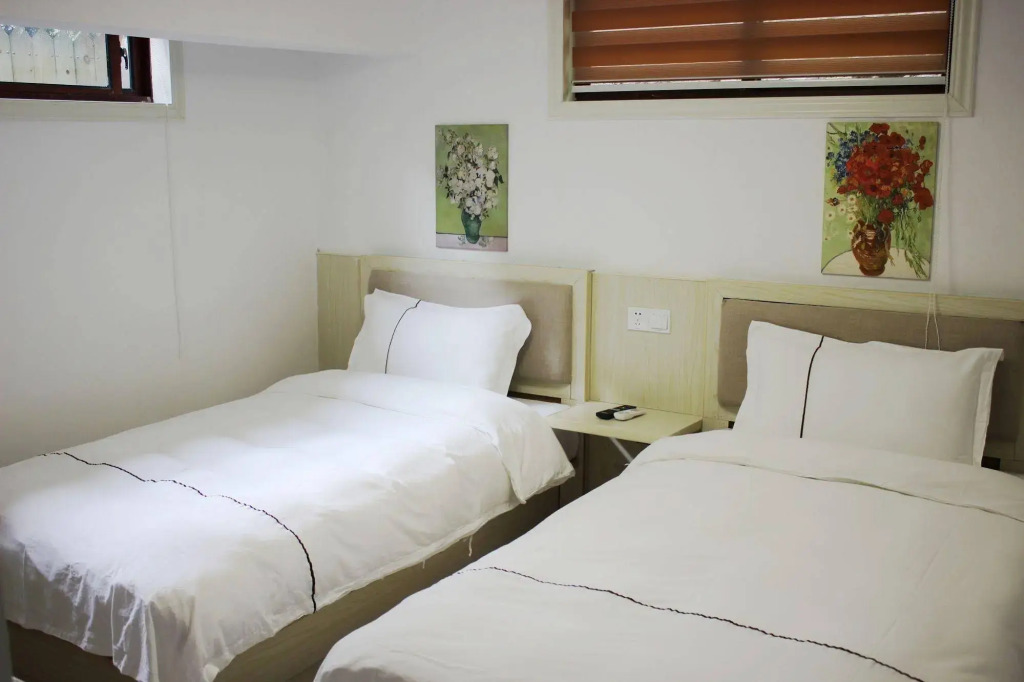 Hangzhou Xihu Qinghe Hostel