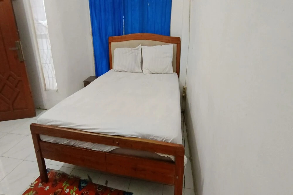 Hotel O Pondok Puti Sartika SyariahNearPasar Jumat Aluh Aluh