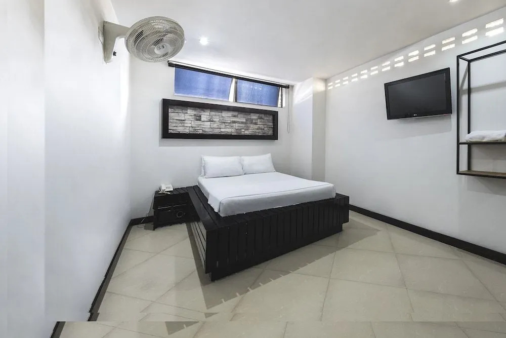 Hotel Kong