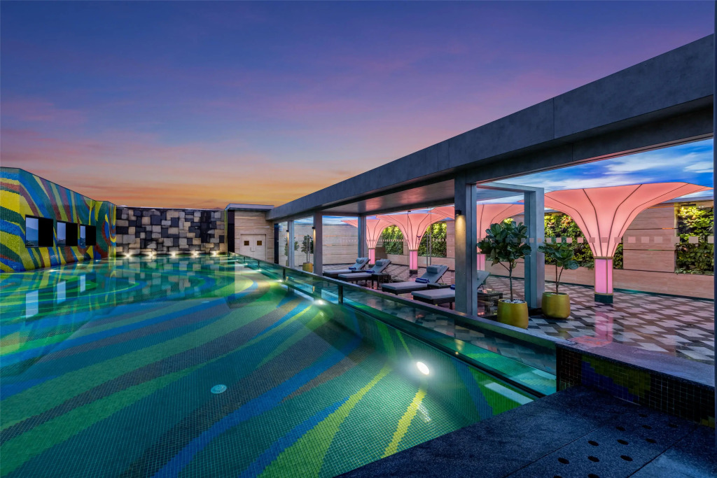 Radisson Blu Hotel Chennai City Centre