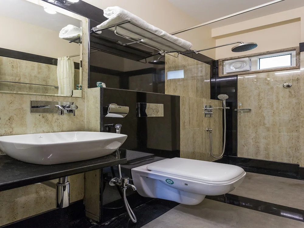 OYO 12360 Hotel Eco Stay