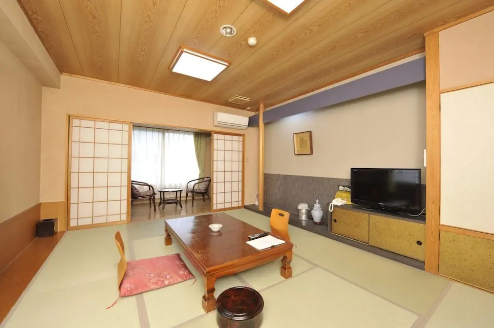 Kagoiwa Onsen Ryokan