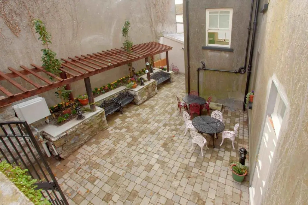 Corrib House Guest Accommodation